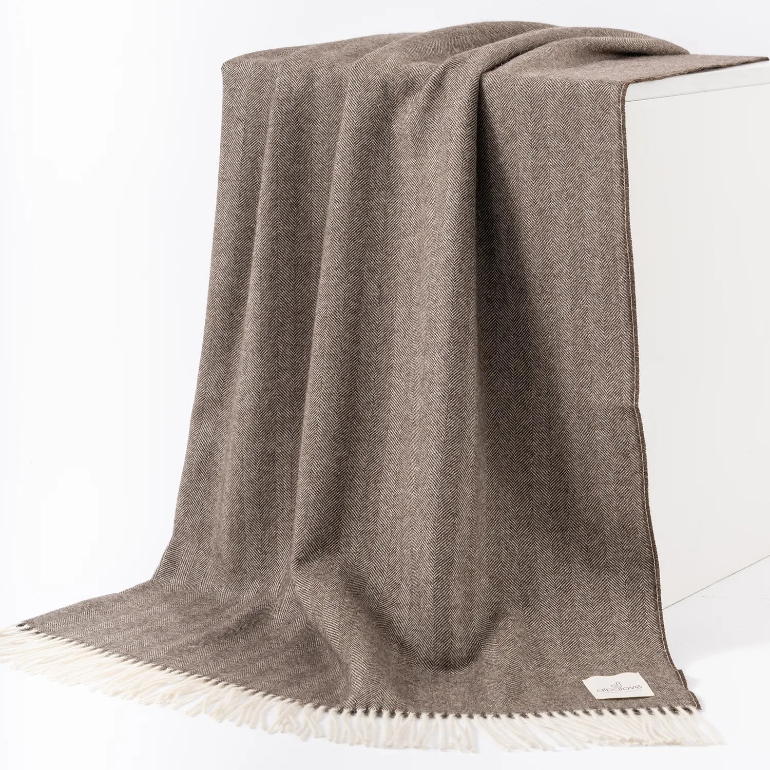 HERRINGBONE Fringes