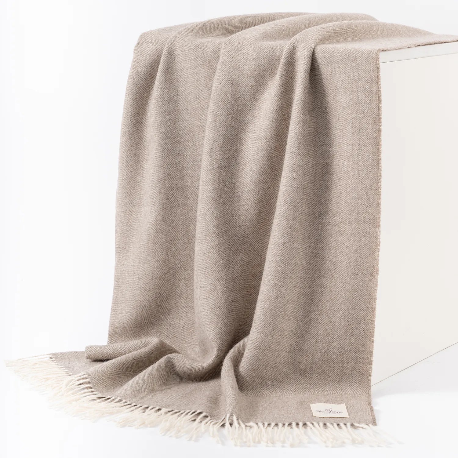 HERRINGBONE Fringes