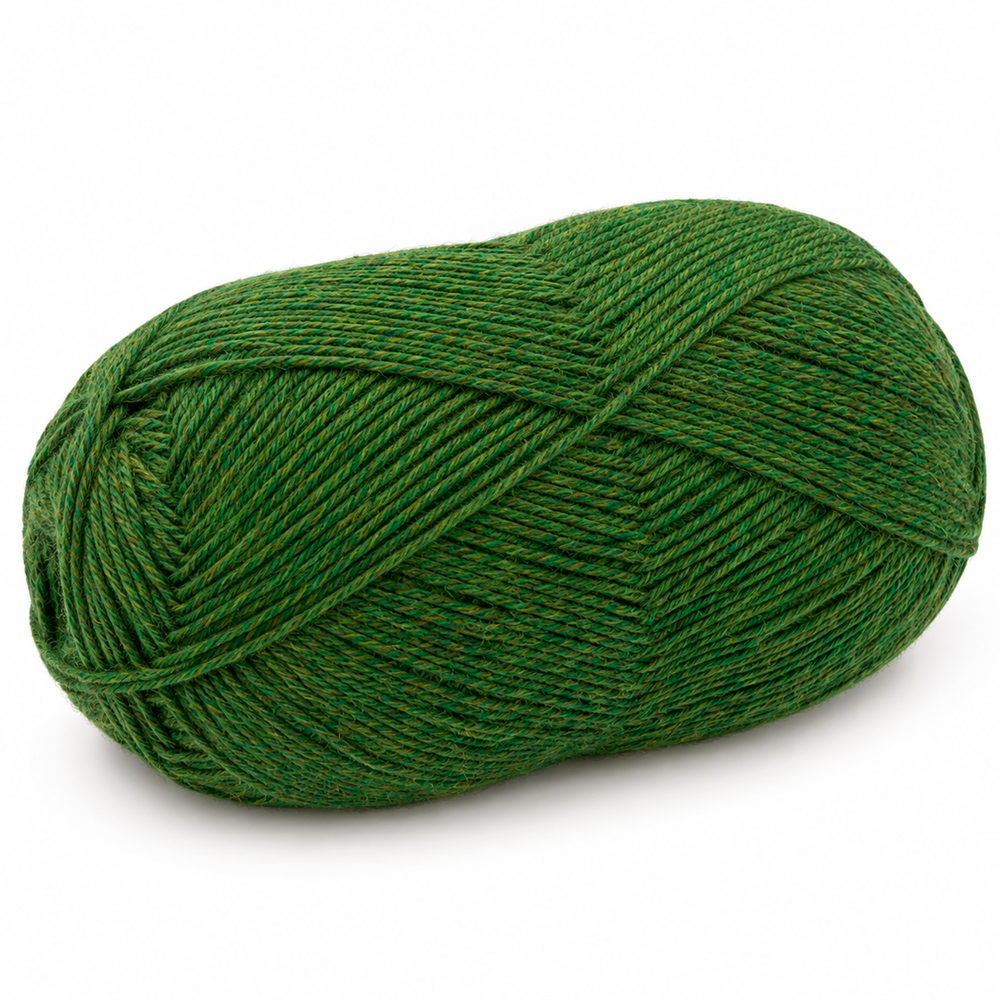 Alpalove middle green sock yarn, 75% baby alpaca and 25% recycled polyamide, 112g and 459 yards.